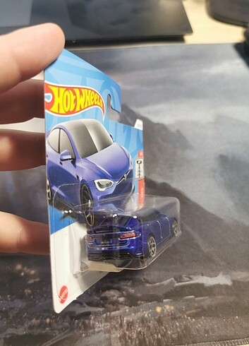  Hot Wheels Tesla Model S Plaid