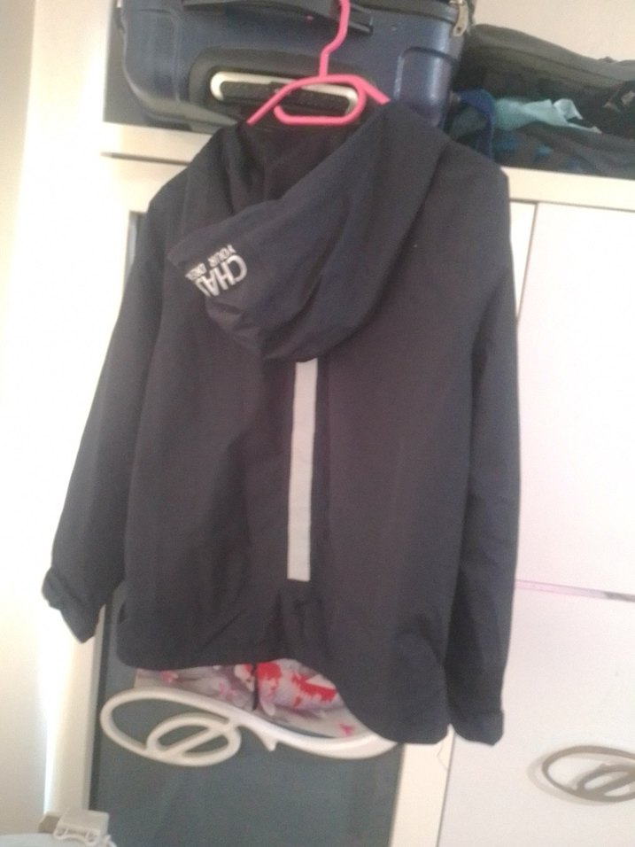 Kadın yağmurluk LcW Waikiki Gri Kapüşonlu Fermuarlı Ceket - Görsel 2