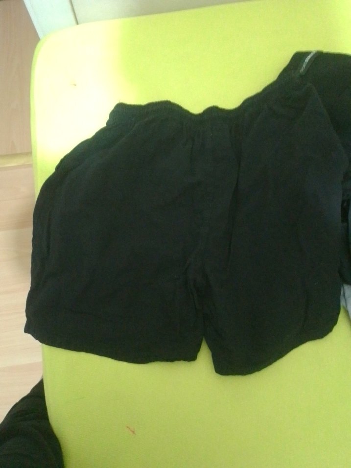 Erkek Siyah Keten Rahat Kesim Şort - Görsel 3