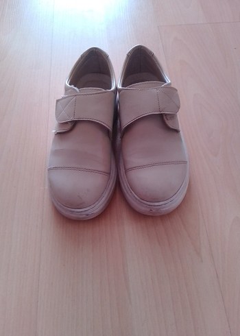 Bej Erkek Çocuk Cırtlı Özel Ayakkabı - Görsel 3