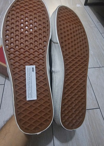 Vans spor ayakkabı - Görsel 4