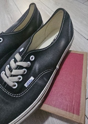 Vans spor ayakkabı - Görsel 2