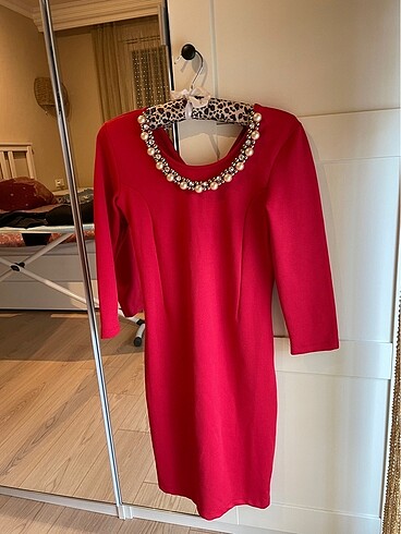 s Beden Trendyol kırmızı elbise