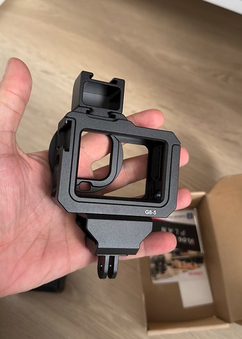 Ulanzi Siyah Aksiyon Kamera Koruyucu Kasa - Görsel 3