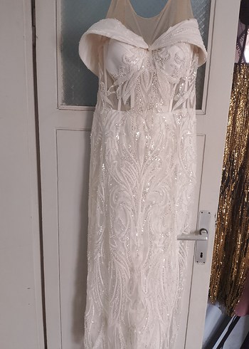 Beyaz Straplez Nakışlı Uzun Abiye Elbise - Görsel 7