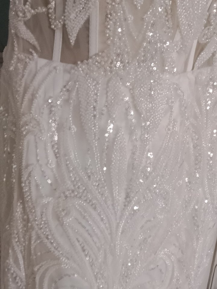 Beyaz Straplez Nakışlı Uzun Abiye Elbise - Görsel 3