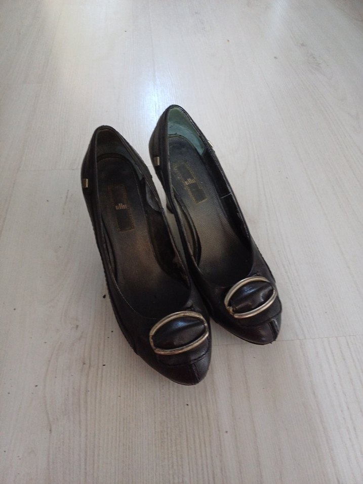 Kadın Siyah Deri Tokalı Stiletto - Görsel 5