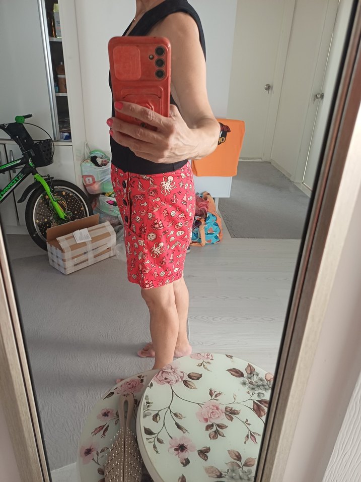 Düğmeli Renkli Desenli Mini Şort - Görsel 5