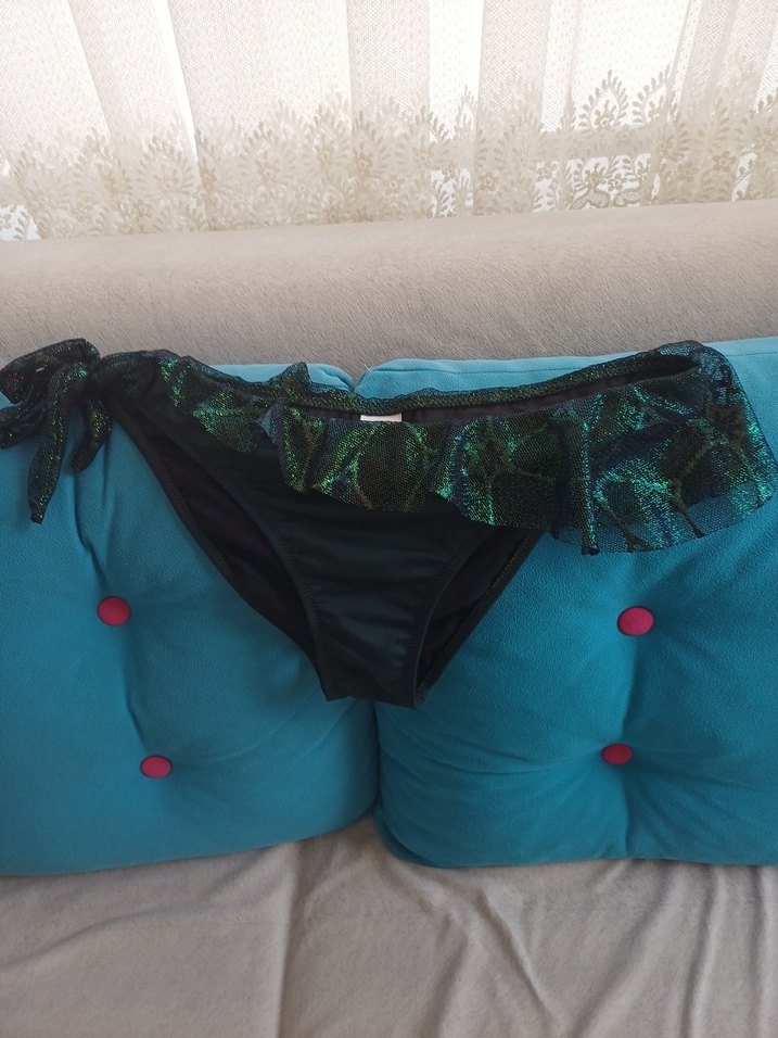 Yeşil Yılan Desenli Fırfırlı Mini Bikini - Görsel 3