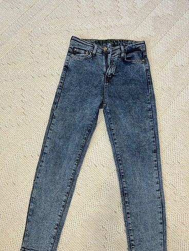 Kot jean