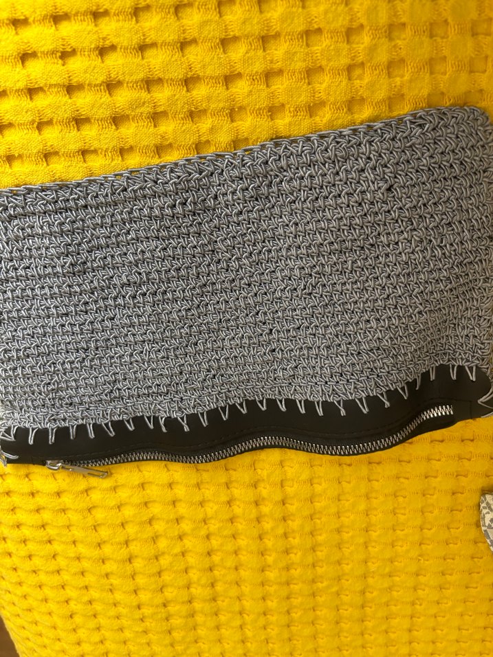 Gri portföy çanta - Görsel 3