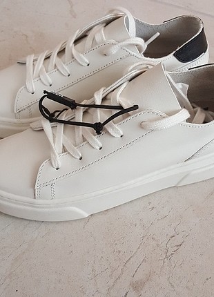 ZARA DERİ SNEAKER