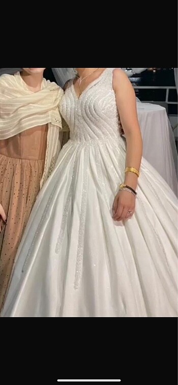 Elissa Parıltılı Gelinlik