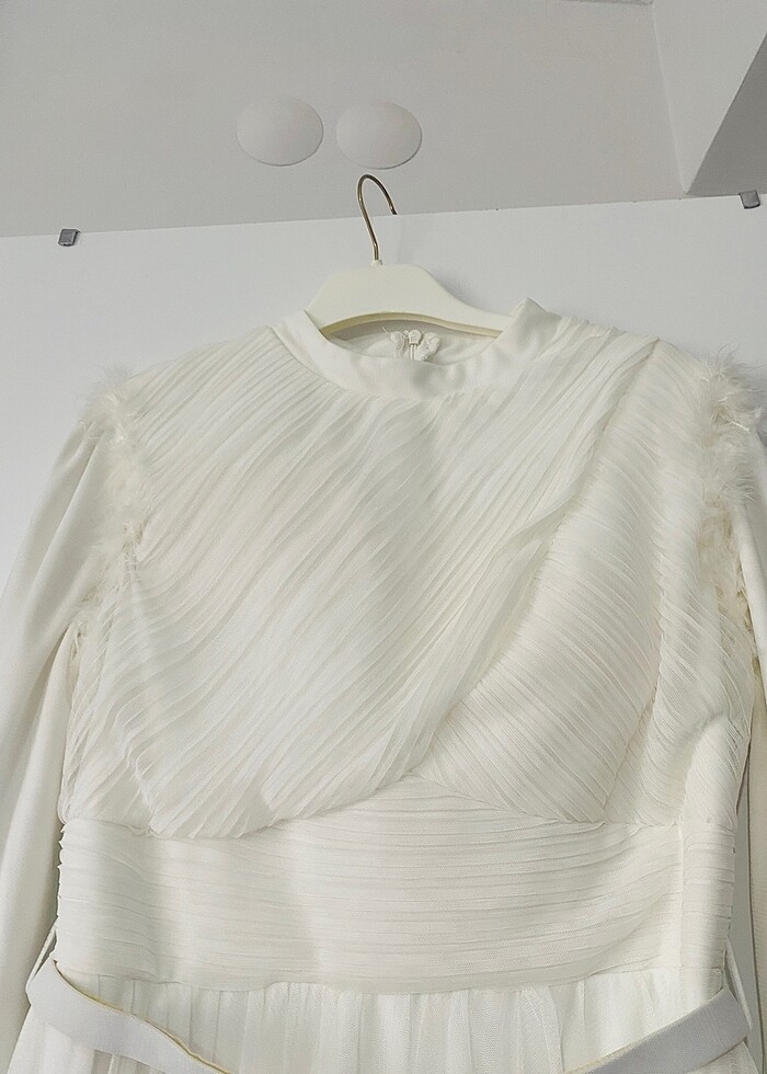 Beyaz tül elbise - Görsel 4