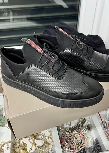 Prada Erkek Sneakers - Görsel 2