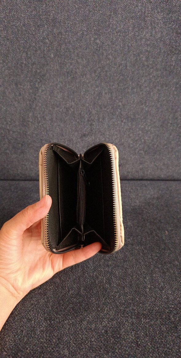 Bej Fermuarlı Kadın Deri Cüzdan - Görsel 3