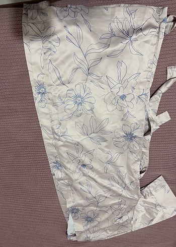 Bej Çiçek Desenli Uzun Kadın Sabahlık s/m beden - Görsel 3