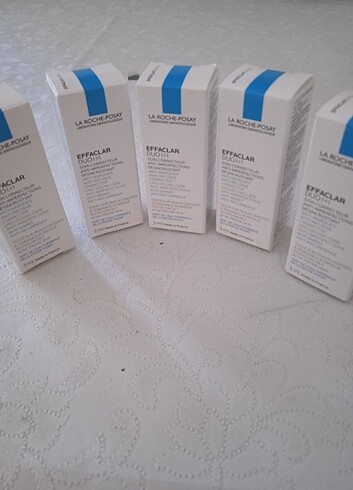 La Roche posay EfFACLAR