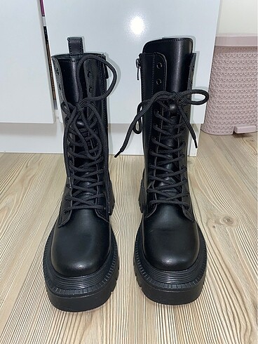 Catwalk Junkie CATWALK DERİ İÇİ TÜYLÜ BOT