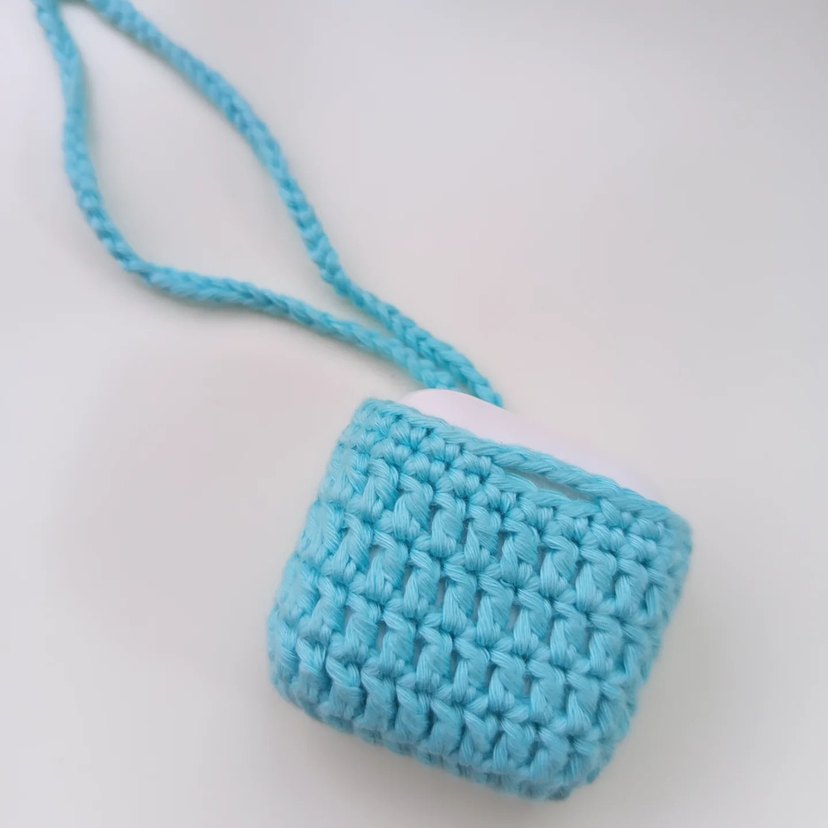 Renkli El Örgüsü Airpods kılıfları - Görsel 3