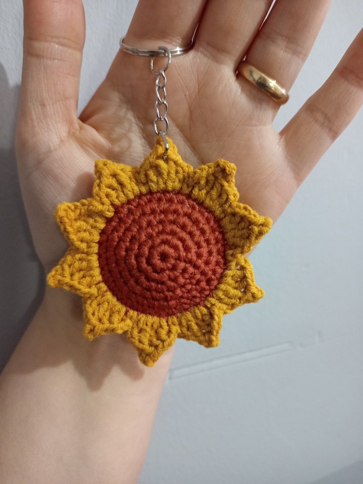 Sarı Örgü Ayçiçeği Anahtarlık - Görsel 4