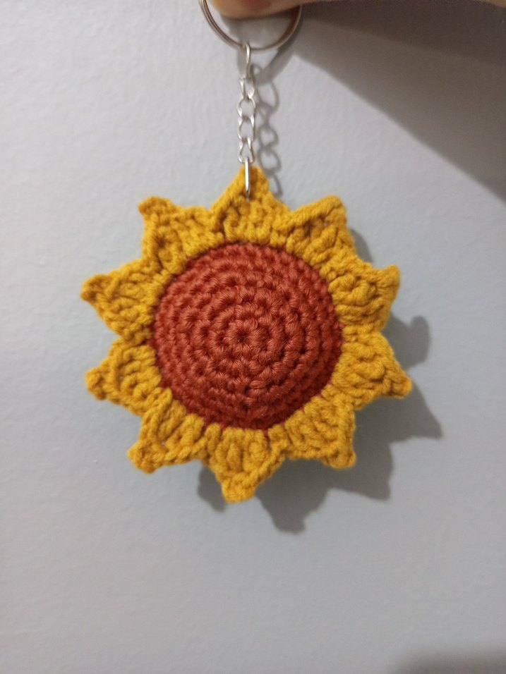 Sarı Örgü Ayçiçeği Anahtarlık - Görsel 2