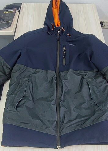 Decathlon Quechua Mont