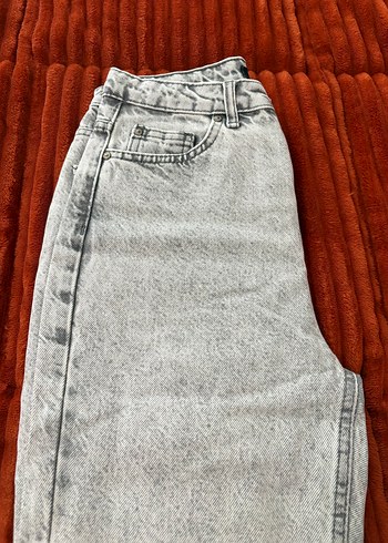 Gri Batik Desenli Düğmeli Kadın Jean - Görsel 2