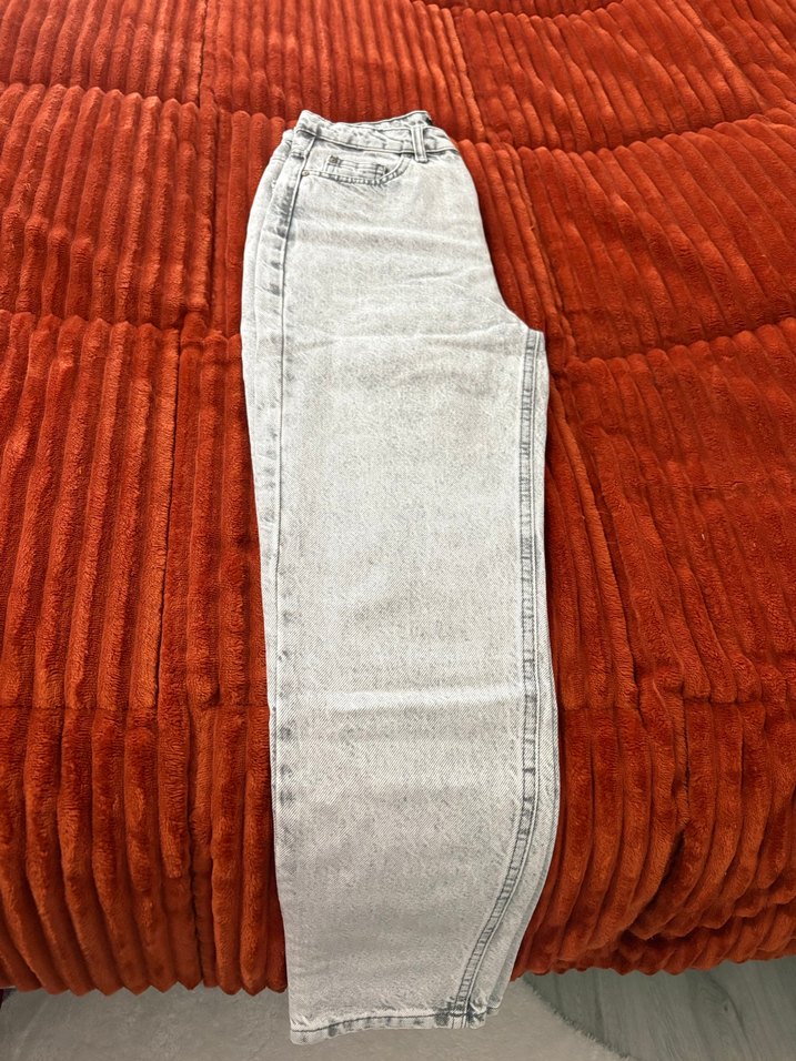 Gri Batik Desenli Düğmeli Kadın Jean - Görsel 3