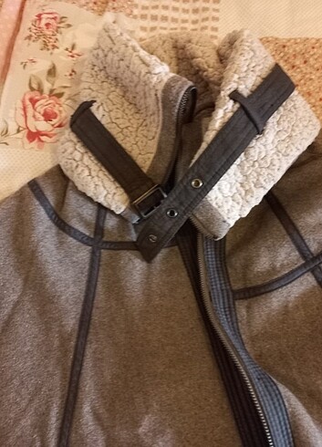 Bershka mont