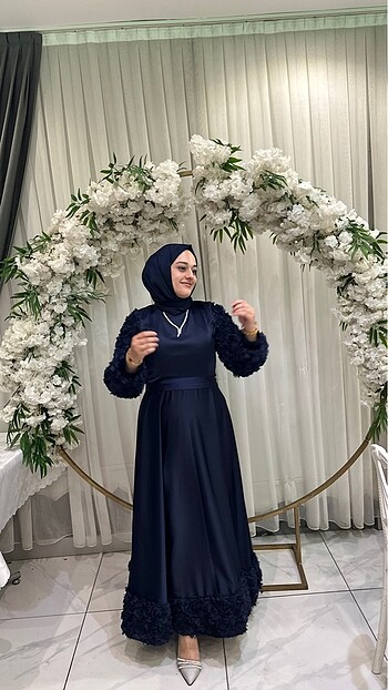 Meliha hanım tesettür abiye elbise