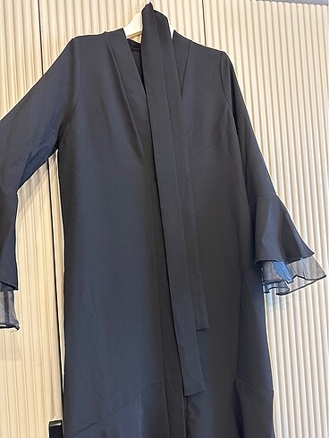 universal Beden Roa design abaya