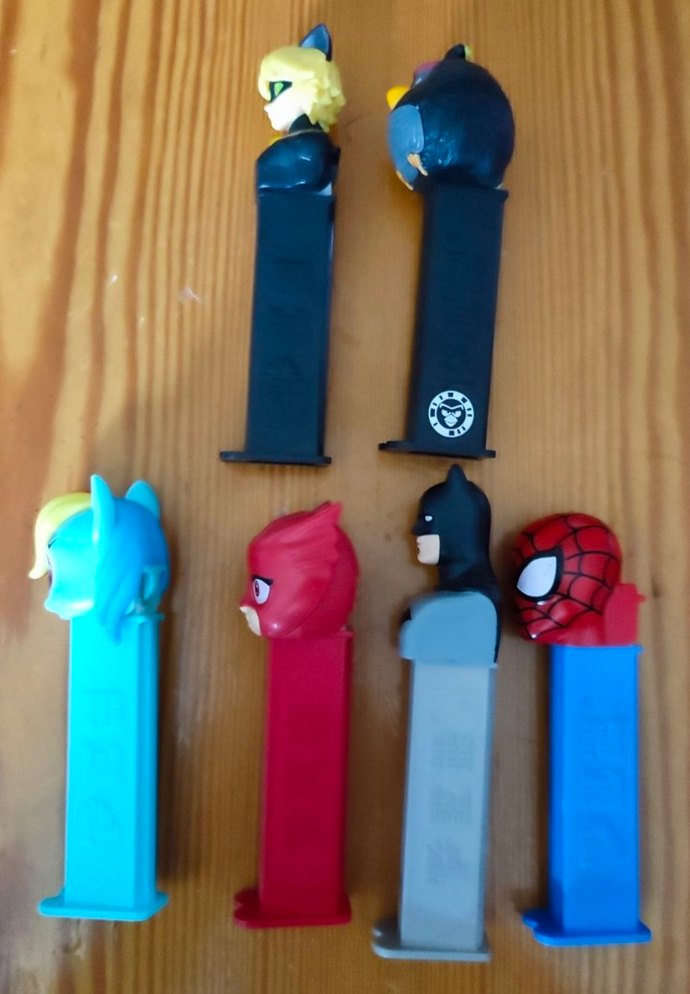 Renkli Karakter Figürlü Pez Şekerlikler - Görsel 5