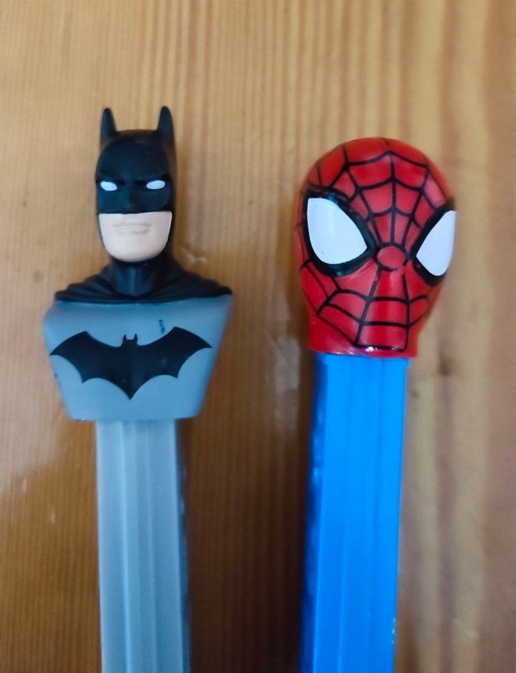 Renkli Karakter Figürlü Pez Şekerlikler - Görsel 4