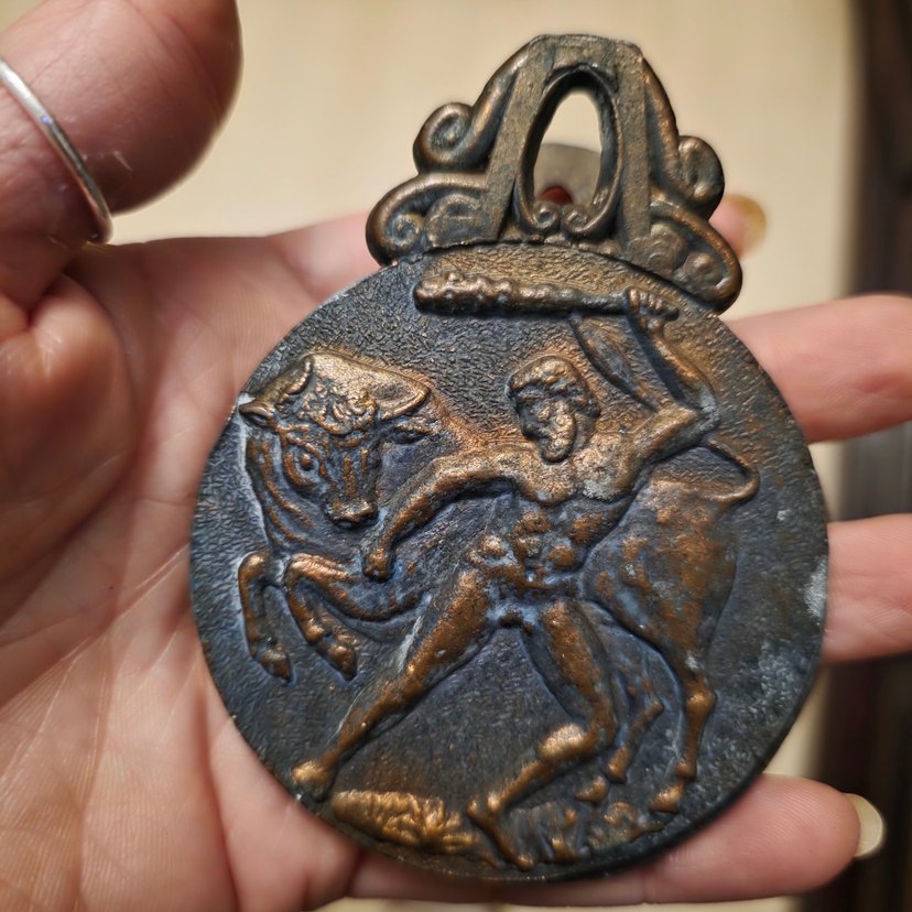 1947 yıllarından antika bronz mektup tutucu - Görsel 5