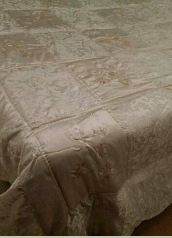 Kervan'dan alınmış yatak örtüsü takımı - Görsel 4