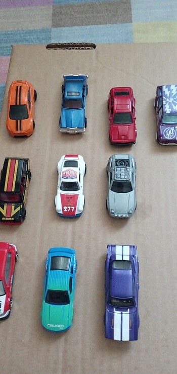 Hot wheels tanesi 100 tl
