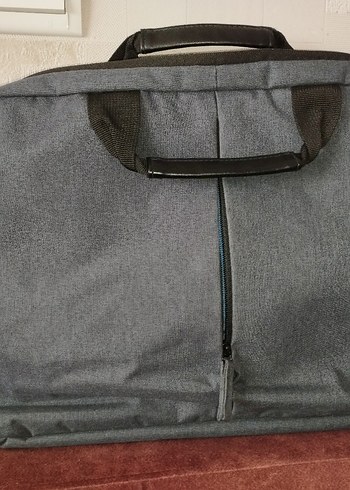  Beden gri Renk Gri Kadın Laptop Çantası Fermuarlı