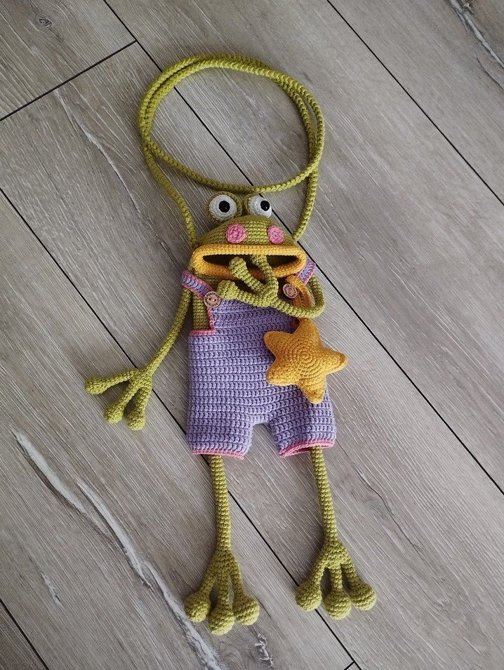 Renkli Nakışlı Bebek Önlüğü - Görsel 4