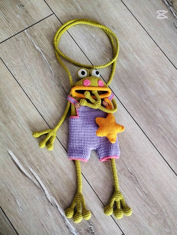 Renkli Nakışlı Bebek Önlüğü - Görsel 2