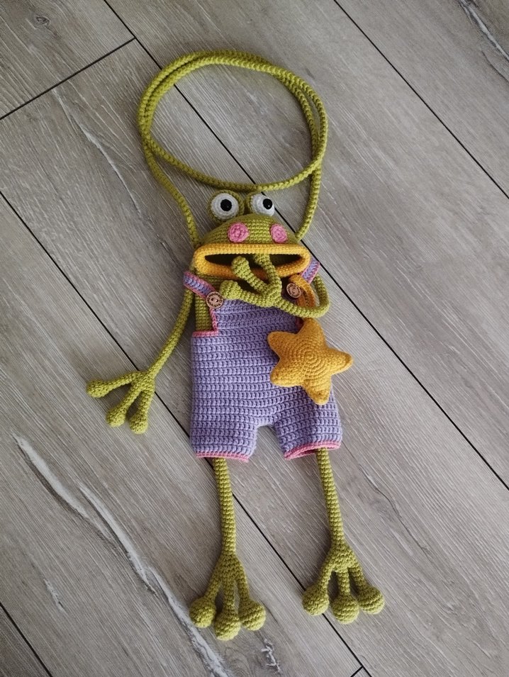 Renkli Nakışlı Bebek Önlüğü - Görsel 5