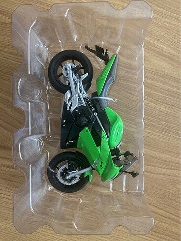 Kawasaki motor figür