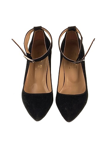 35 Beden Diğer Stiletto %70 İndirimli.