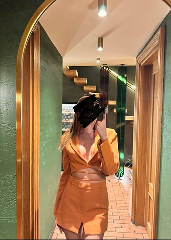 Zara Turuncu Ceket Şort etek Takım - Görsel 3