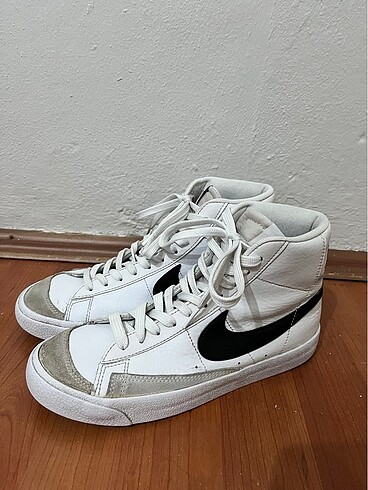 Nike NİKE BLAZER