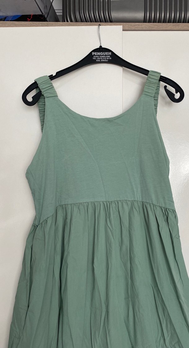 Yeşil Kolsuz Uzun Keten Elbise - Görsel 2