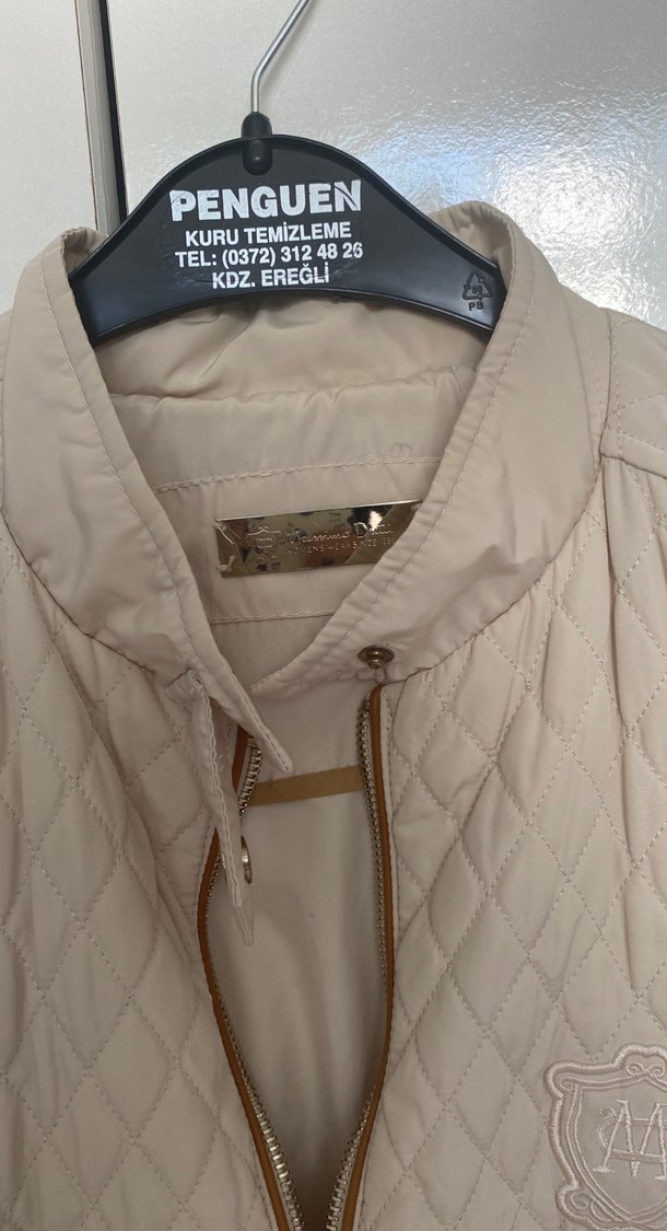 Bej Yüksek Yakalı Kadın Yelek - Görsel 3