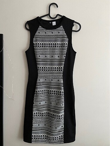 H&M Elbise