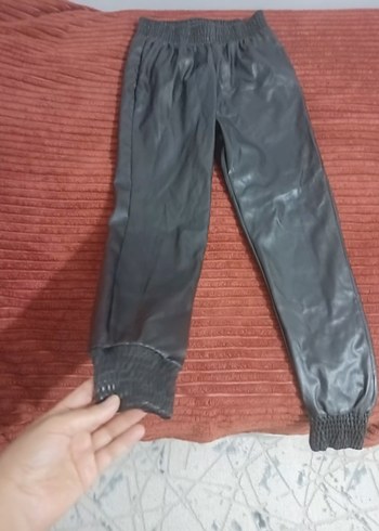 Kızlar İçin Gri Deri Dar Kesim Pantolon