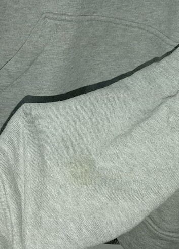 m Beden Gri sweatshirt